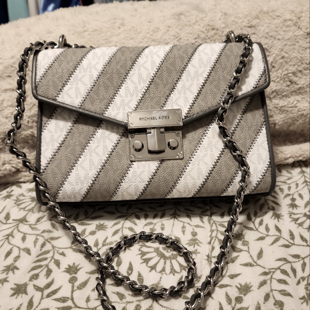 Michael kors silver and gray 8 inch by 6 in